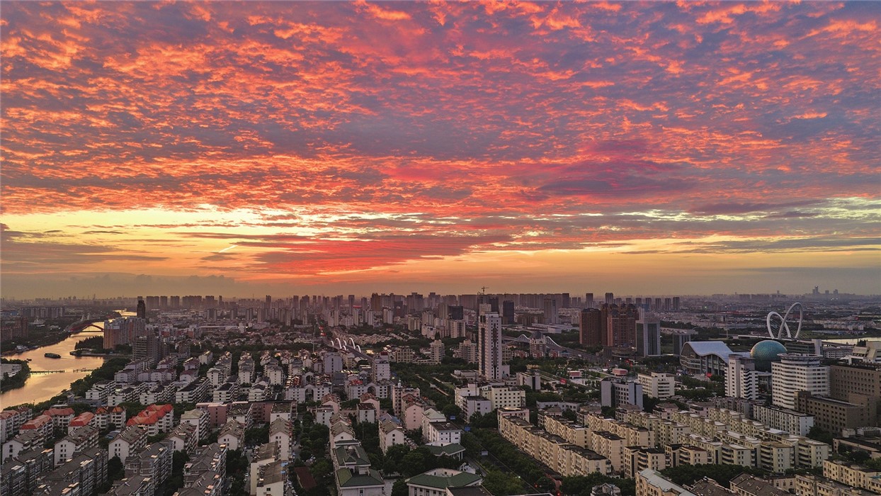 邂逅朝霞